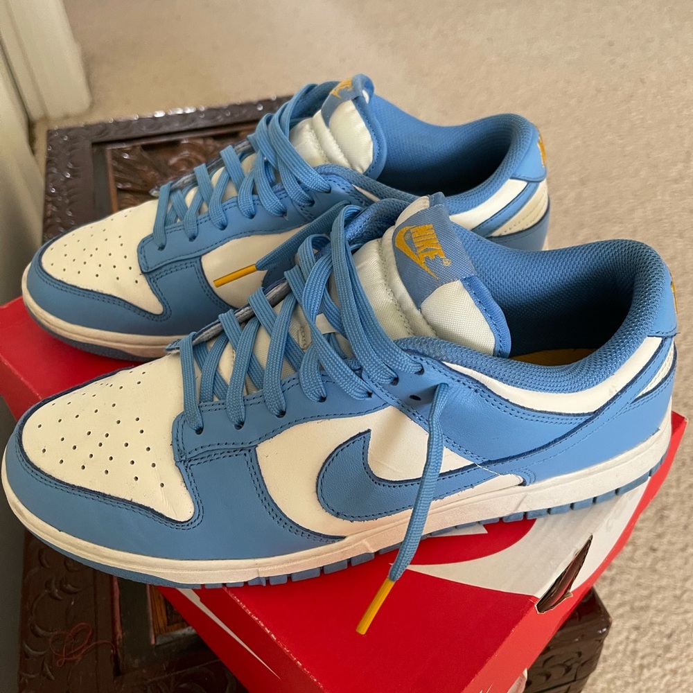 W Nike Dunk Low